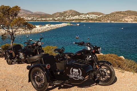 Privat halvdagstur med sidecar til Cape Sounio og Temple of Poseidon