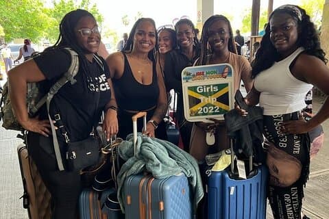 Privévervoer van/naar de luchthaven MBJ naar Montego Bay Hotels
