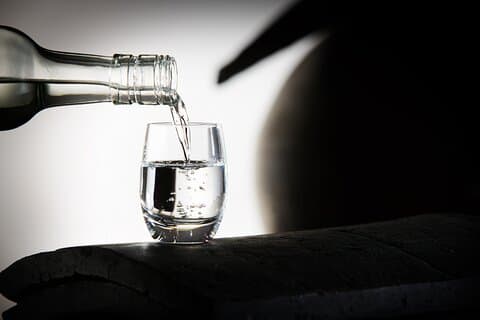 Degustación de Soju en la Destilería - historia de 3 cerdos