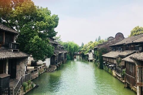 Excursion d'une journée dans la ville aquatique de Wuzhen au départ de Hangzhou