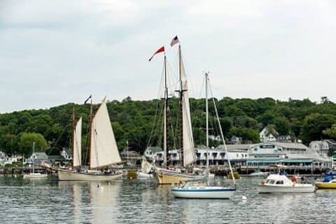 Schoener Applejack Sunset Sail Tour in Boothbay Harbor
