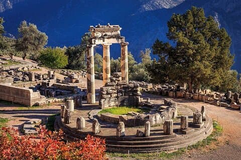 Privat Delphi & Arachova Day Trip fra Athen (op til 7)