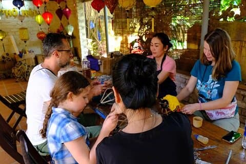 Hoi An Lantern Making Class and Silk Weaving- Vegetable Farming Farm Tour privato
