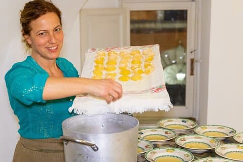 "COOKING WITH LOVE": Pastamatlagningskurs i Rom