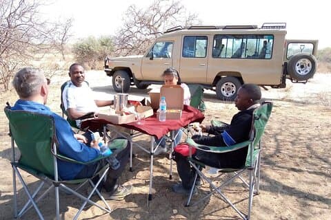 6 Days Luxury Lodge Safari To Lake Manyara, Serengeti, Ngorongoro & Tarangire