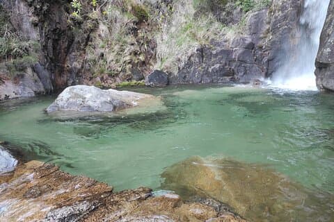 Watervallen, erfgoed en natuur in Gerês Park - vanuit Porto