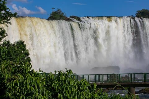 Luchthaven IGU Round Trip & Iguassu Falls Braziliaanse zijde en Bird Park