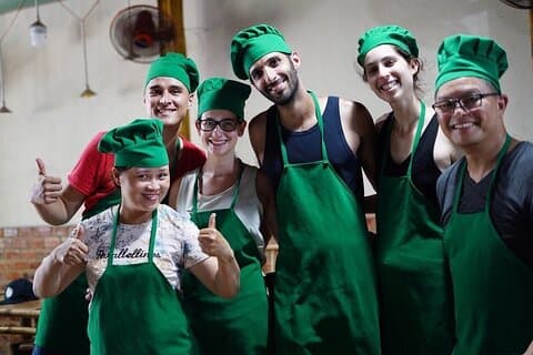 Découvrez le marché local et les cours de cuisine avec le chef cuisinier Hoi An