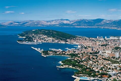 Full Day Private Split and Ston Tour from Dubrovnik