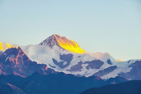 Pokhara: Grupp som går med i Sarangkot Sunrise Himalaya Tour