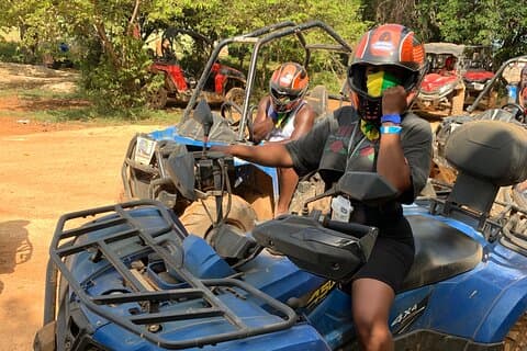 ATV/Ridtur/fest Katamaran (Ricks Cafe)
