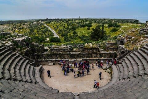 From Amman :Private full day tour to Jerash ,Ajoune and Um Qais