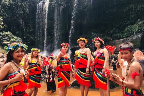 1-Day Holy Waterfall & Banteay Srei Temple – Beng Mealea Tours