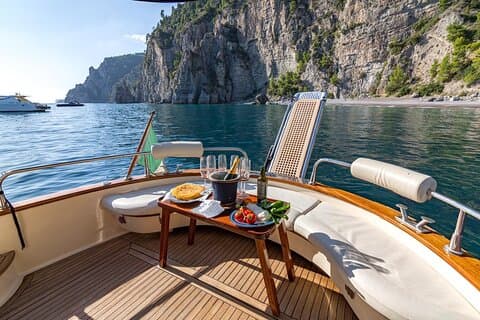 Excursão Privada Capri & Positano de Sorrento - Gozzo Apreamare 10