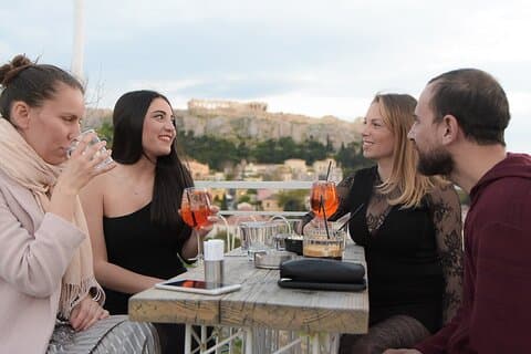 Bars sur les toits du centre-ville d'Athènes