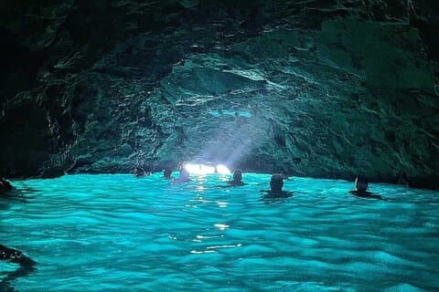 Blue & Green Cave, Sunj Beach Små gruppe tur med speedbåt