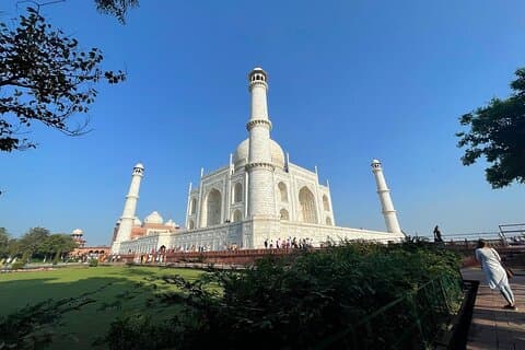 Von Delhi: Private Taj Mahal-Luxustour mit Mercedes/BMW/AUDI