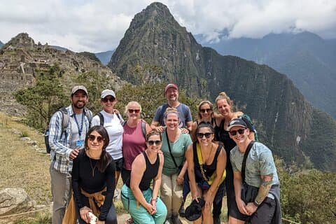 5 Day Rainbow Mountain - Sacred Valley and Machupicchu by train
