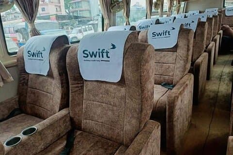 Autobus da Chitwan a Kathmandu con divano a sedere: viaggia con stile