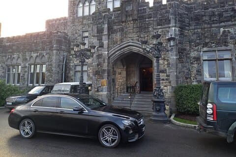 Servizi di auto private premium da Ashford Castle a Dromoland Castle