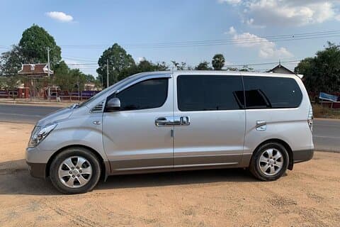 Phnom Penh naar Siem Reap per privéauto of minibus
