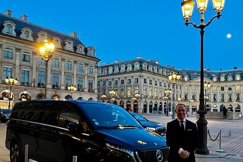 Privater Transfer mit Luxus-Mercedes von PARIS nach ==> AMSTERDAM mit Cab-Bel-Air