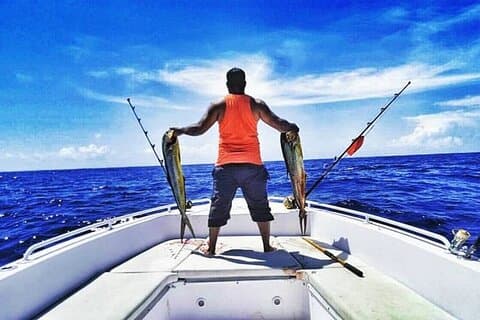 Pesca d'altura Dubai - Esperienza di charter privato