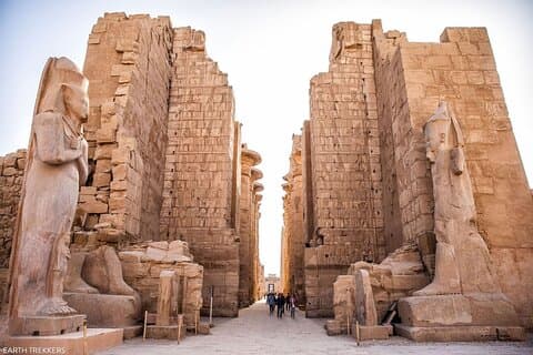 Dagstur till East Nile Bank Besök Karnak och Luxor-templen