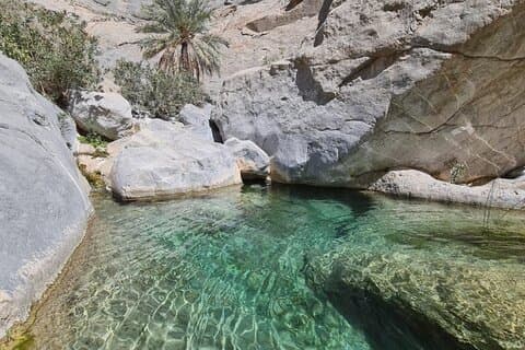 Privat Fanja Souq - Fanja Old Village - Wadi Qari Tour