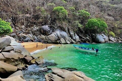 Hiking desde Boca de Tomatlán a Playa Las Ánimas