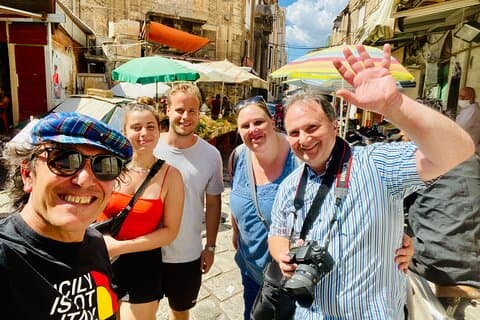 Visite gastronomique de Palerme : découvrez la cuisine de rue typique avec un chef