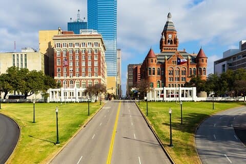 JFK Food & Culture Walking Tour met Food Tours of America