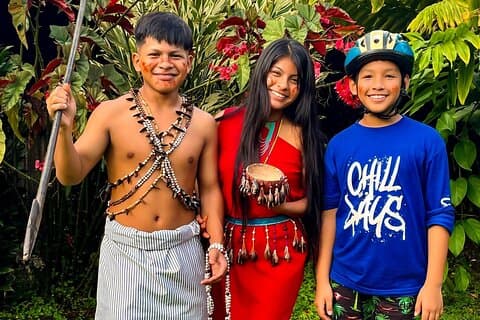 Indigenus Shuar Comunity et Cloud Forest Bucay Private Day-Tour de Guayaquil