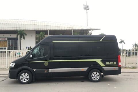 Roundtrip Limousine Shuttle Transfer from Hanoi