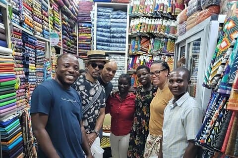 Visite guidée des tissus d'une demi-journée au Ghana