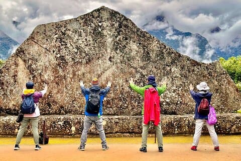 Visite de la Vallée Sacrée et Machupicchu 2D1N :