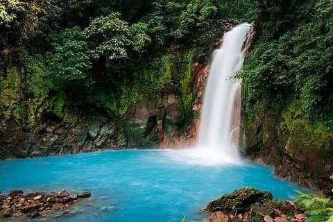 Rio Celeste Catarata+Bosco Piovoso+Tubing+Santuario Perezoso