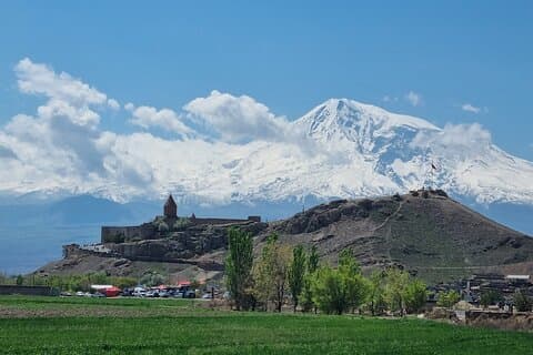 Khor Virap - Areni Winery - Noravank : Private Wine Tour