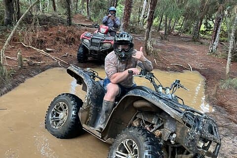 Tour privato di avventura in montagna ATV a Medellin