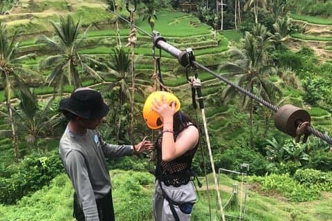 終日バリのプライベートツアーの美しさと味を体験してください