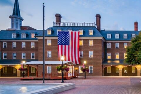 Old Town Alexandria Tour: A Self-Guided Audio Tour
