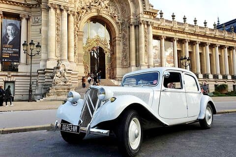 Privat veteranbilstur med Versailles och CDG flygplatstransfer
