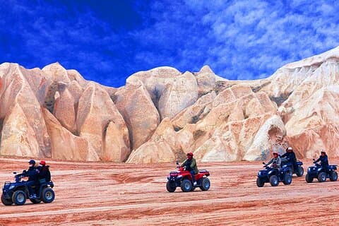 Voyage en Cappadoce de 2 jours incluant une balade en ballon et en VTT