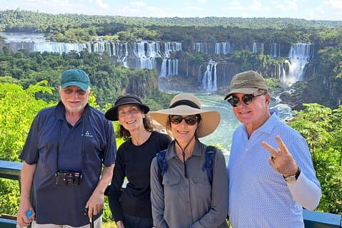 Private Iguassu Falls, Day-tour Brazil & Argentina