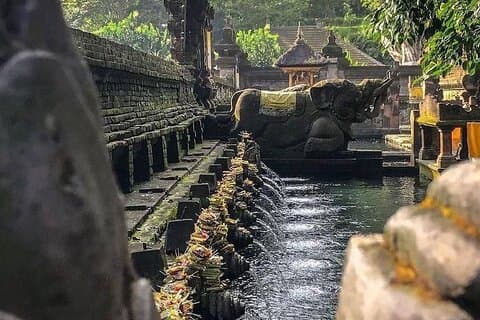 Experiência Sagrada da Primavera - Ubud Tour