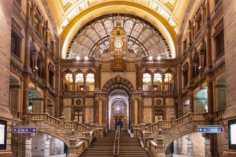 Antwerpen: Stadsvandring med audioguide på 7 språk i telefonen