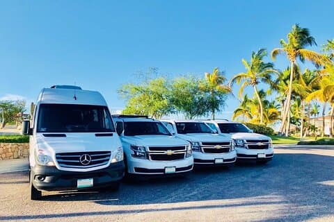 Grand Bahama Airport (FPO) to Old Bahama Bay -Round-Trip Transfer