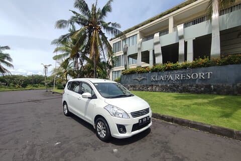 Bali Airport Pickup Transfer to Ubud Area (Private)