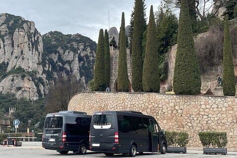 Visita Montserrat 5 horas (1 a 16 pasajeros)