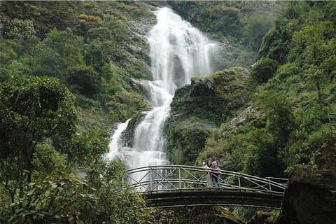 Privat rundtur i stambyarna i Vietnam